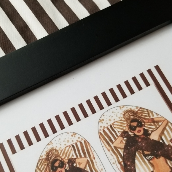 ❗Authentic Henri Bendel Store Display Art Bendel Girl on Black Frame❗ - Picture 5 of 9